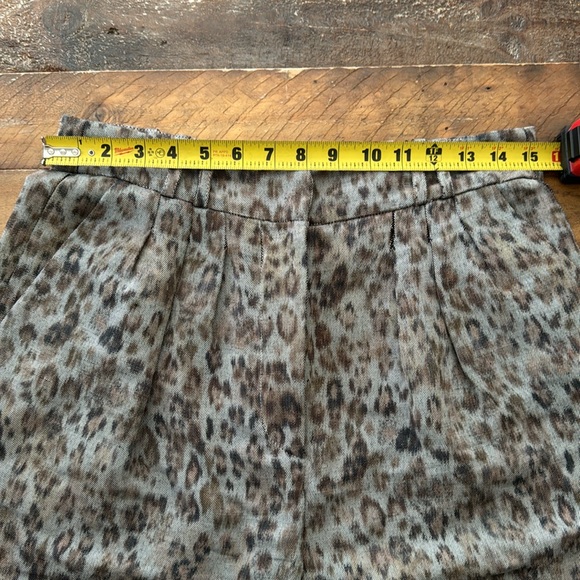 Iro Animal Print Shorts sz 40 - Picture 7 of 10